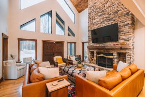 eagle star lodge I 30