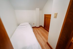 eagle star lodge II 84